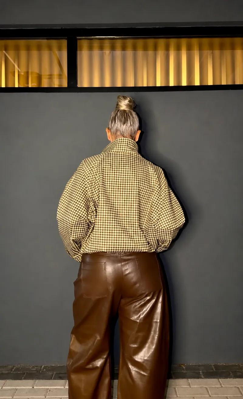 Balloon Pants - Brown — Photo 2 of 4